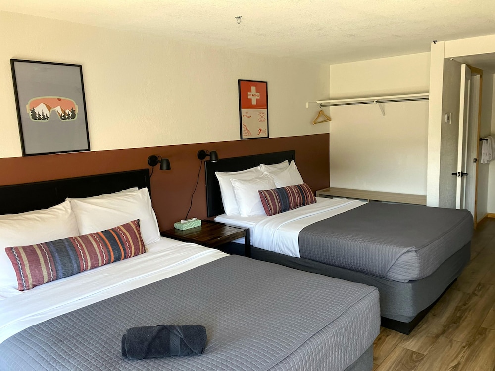 Wolf Creek Lodge, BW Signature Collection 28/71