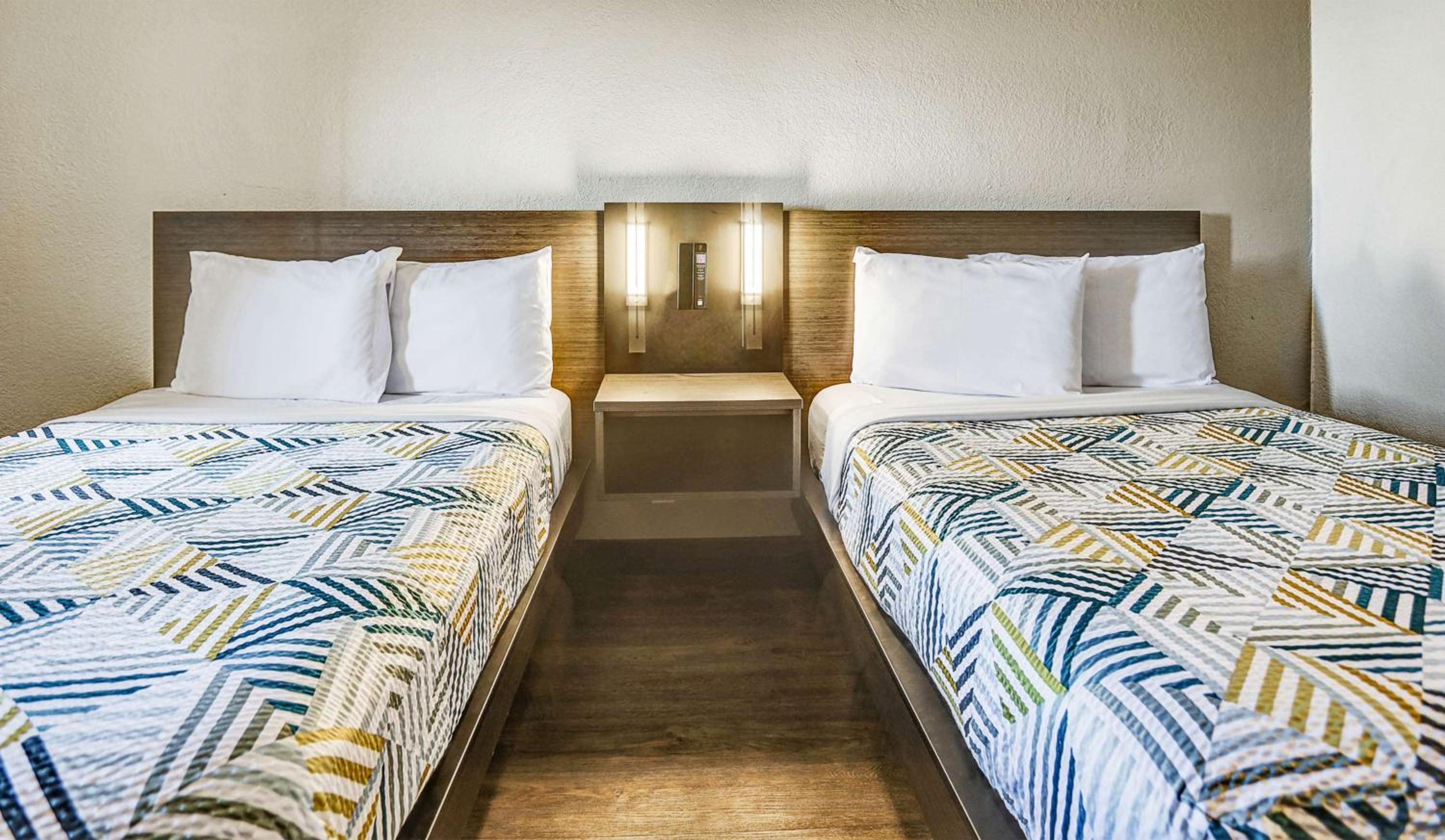 Room, Quadruple, Accessible, Motel6 Amarillo, TX - Airport 3/9