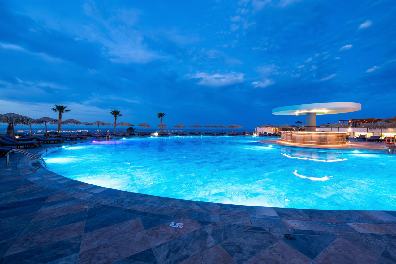Kresten Royal Euphoria Resort 90/103