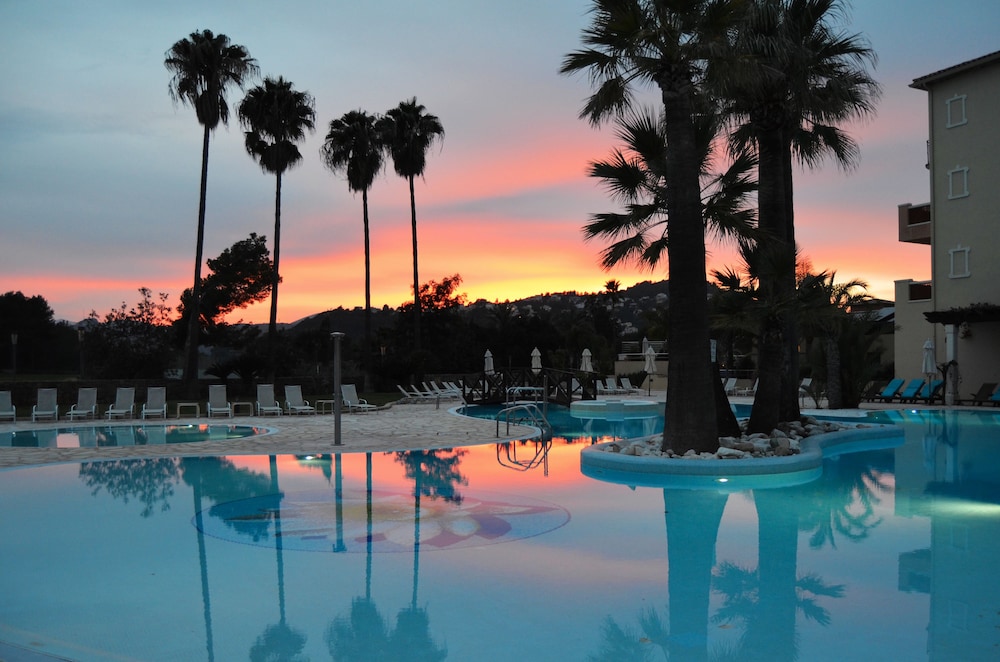 Hotel Denia La Sella Golf Resort And Spa Formerly Denia Marriott La Sella Golf Resort 7/67