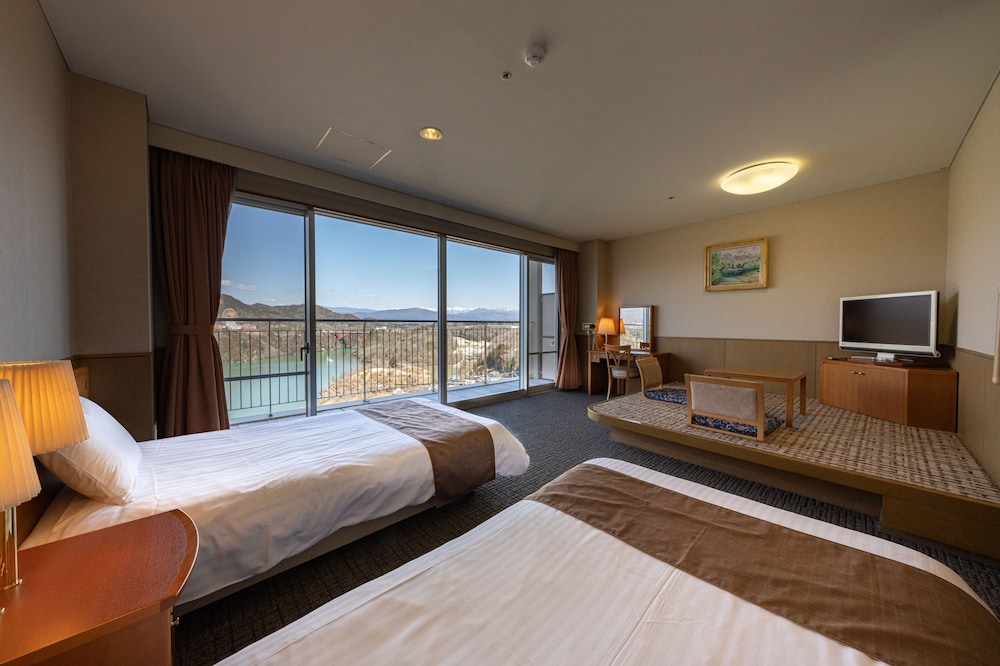 EnaKyo-Onsen Hotel Yuzuriha 3/52