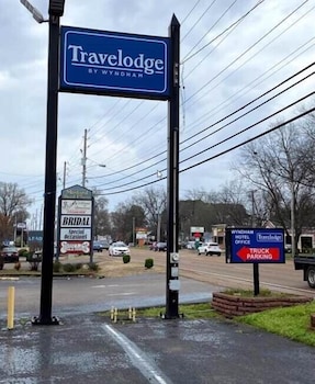 Travelodge by Wyndham Jackson North 4/26