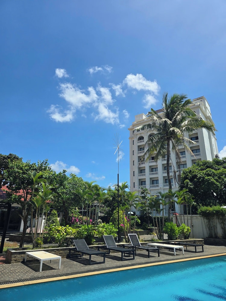 Praha Hotel Phu Quoc 61/66