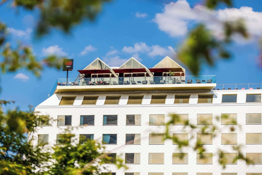 Radisson RED Vienna 3/69