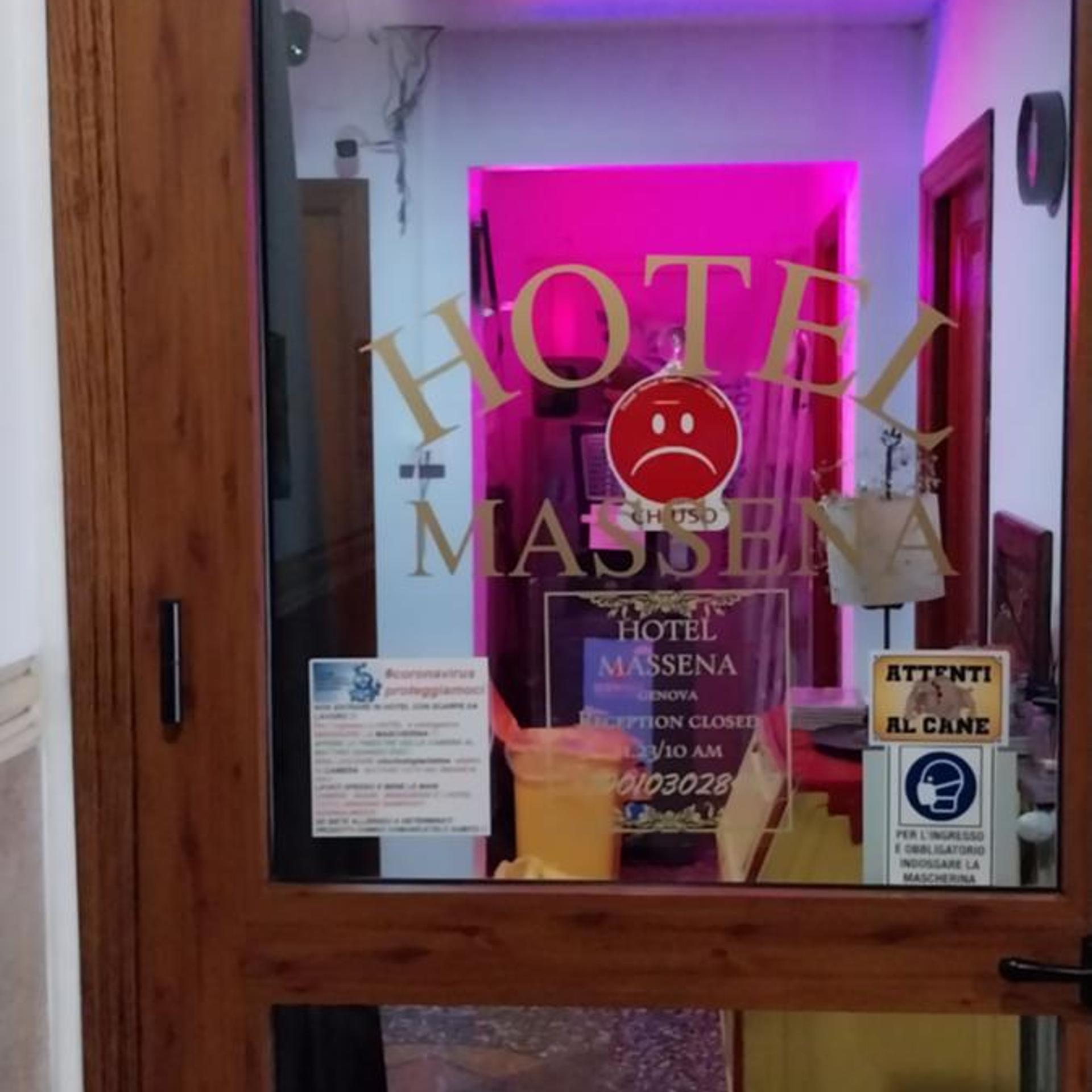 Hotel Massena 24/50