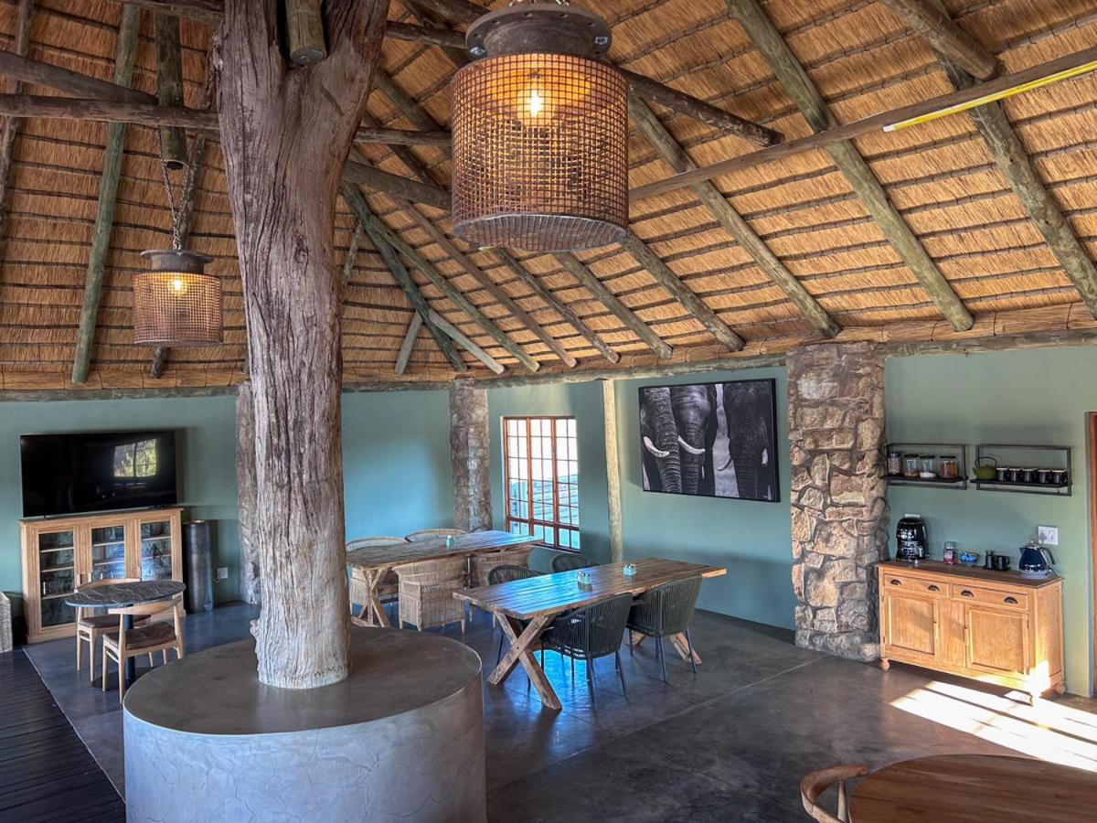 Tzamenkomst River Lodge 10/23