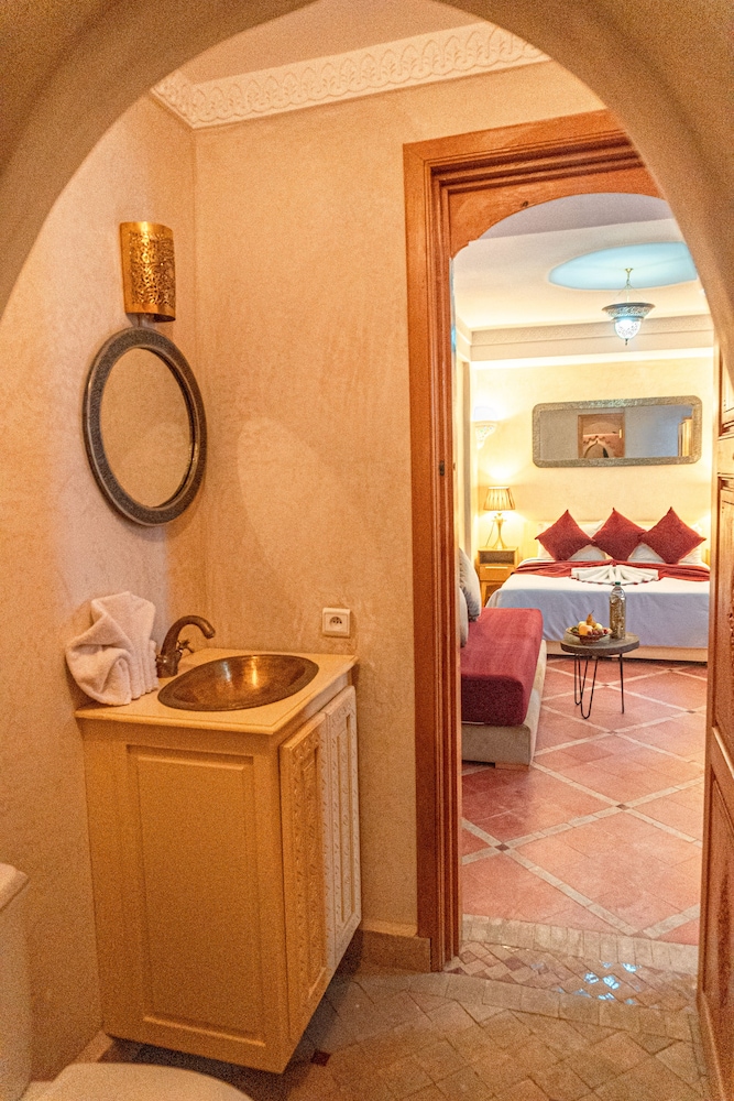 Riad Louaya 71/79