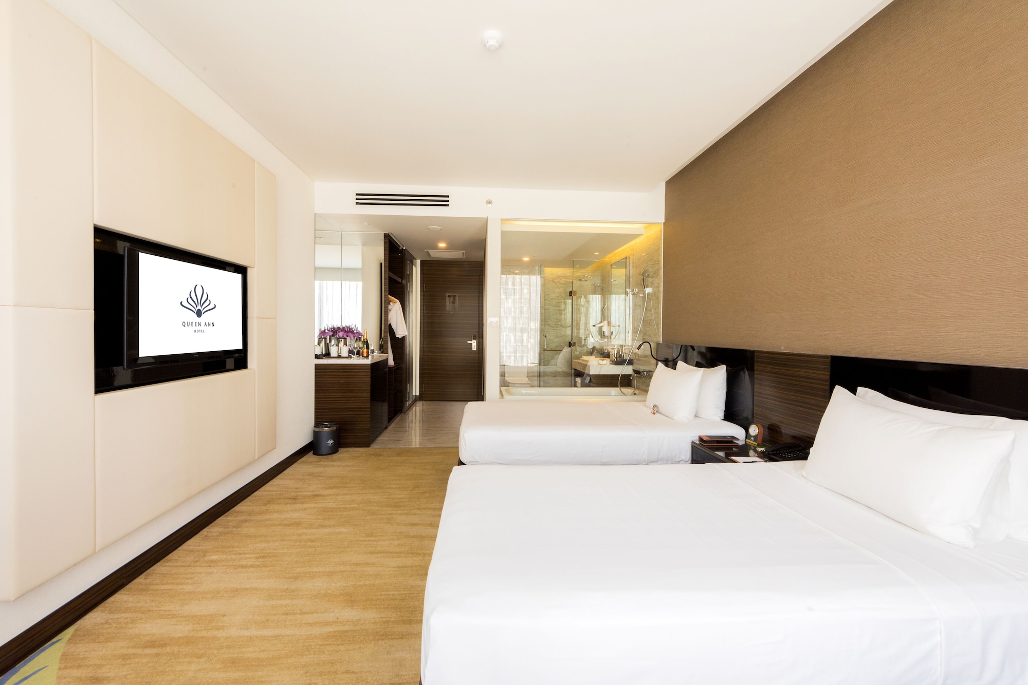 GRAND, DELUXE, TWIN BEDS, OCEAN VIEW