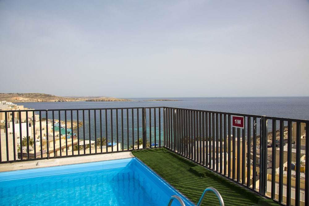 Relax Inn Hotel 18/21