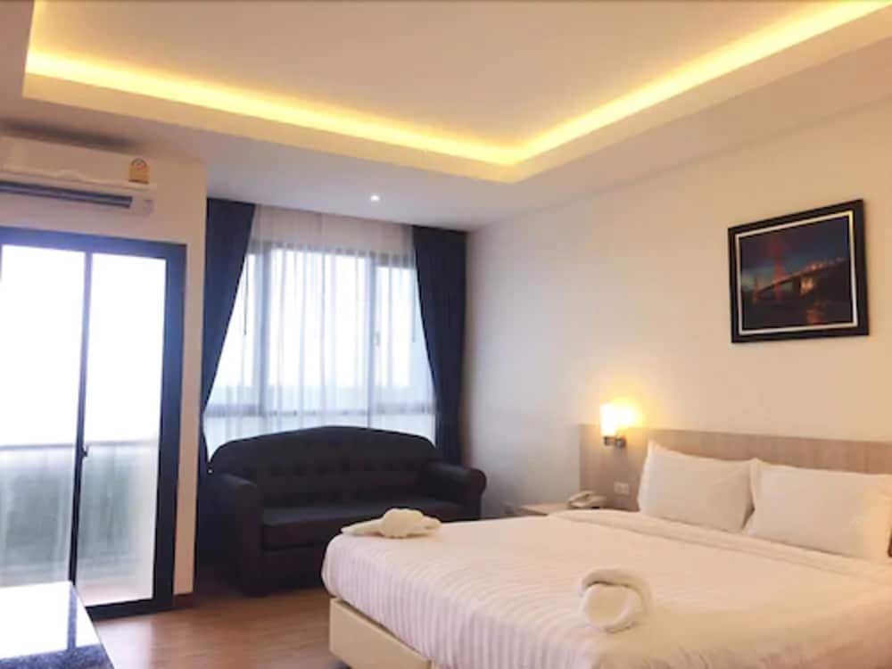 Orchid Riverview Hotel 16/41