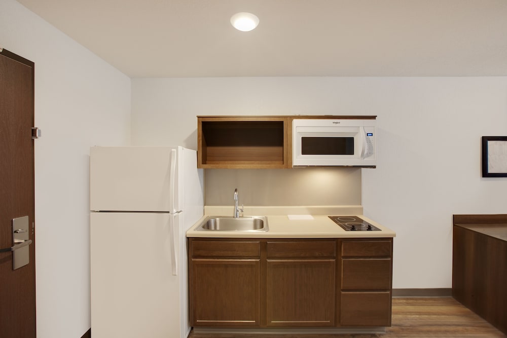 WoodSpring Suites San Antonio Stone Oak 17/42