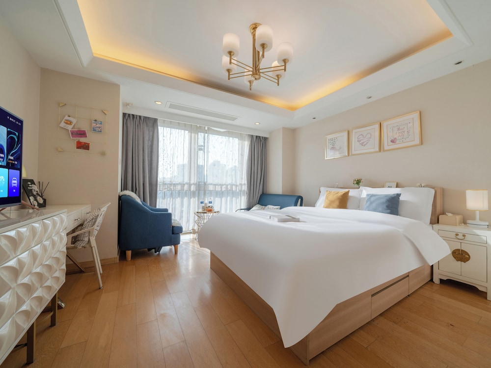 Comfort, Triple, Double Bed, Sofa, Shanghai Jubelle Boutique Apartment 5/10