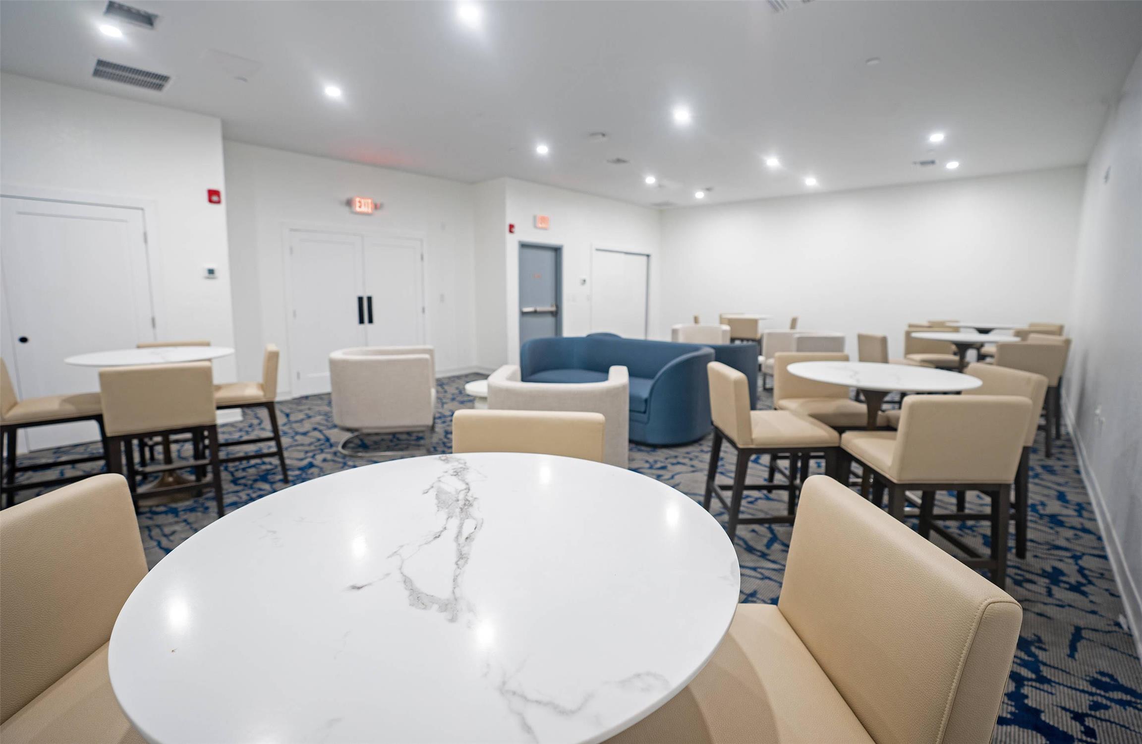 DASKK Orlando Hotel near Universal Blvd, an Ascend Collection Hotel 42/57