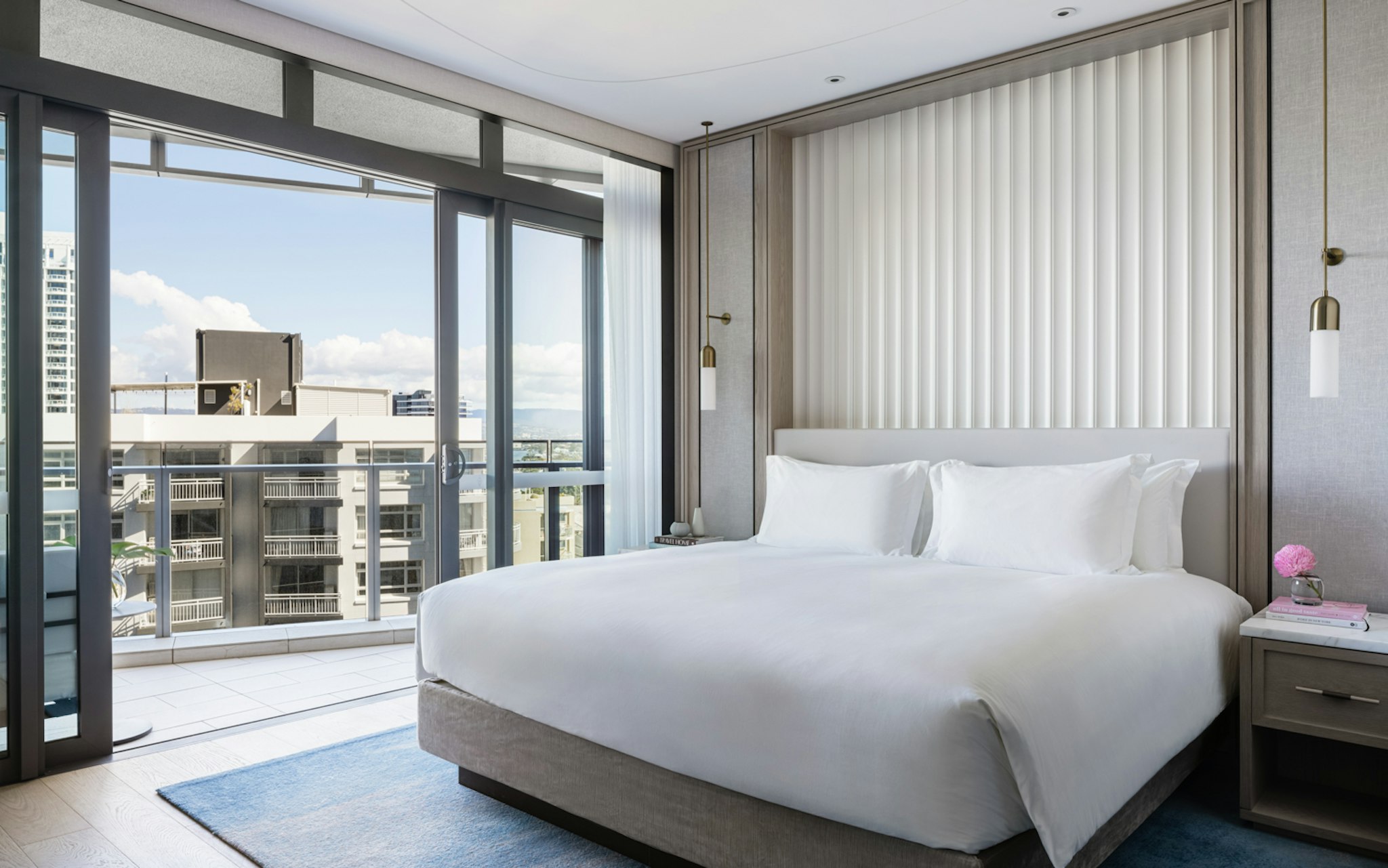 Superior, King Bed, Hinterland View