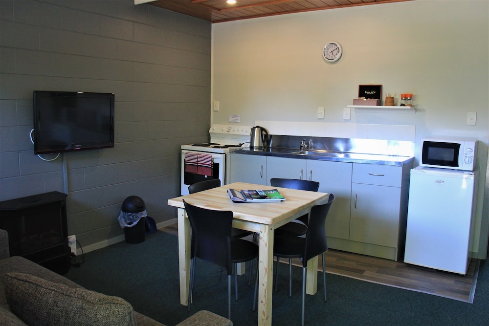 436 Rotorua Hideaway Lodge 29/38