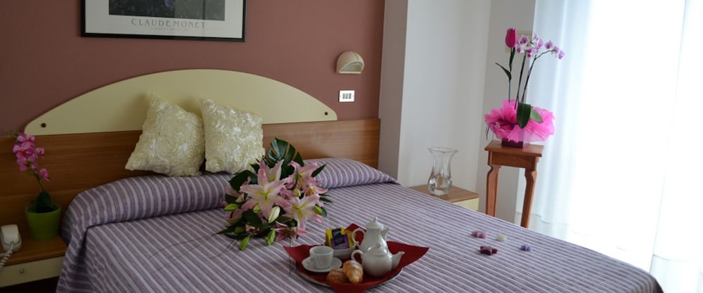 Hotel Jasmine 17/25