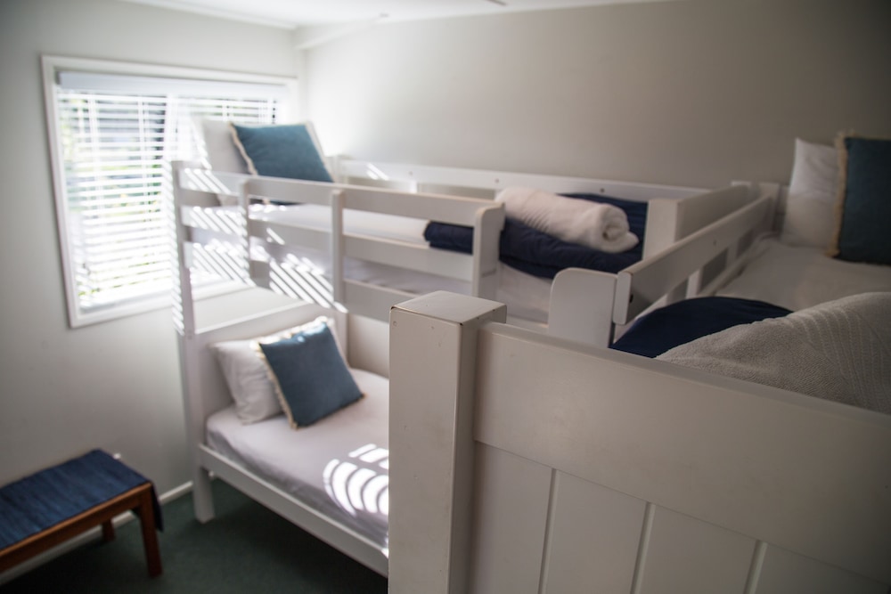 Tasman Holiday Parks - Hahei 35/71
