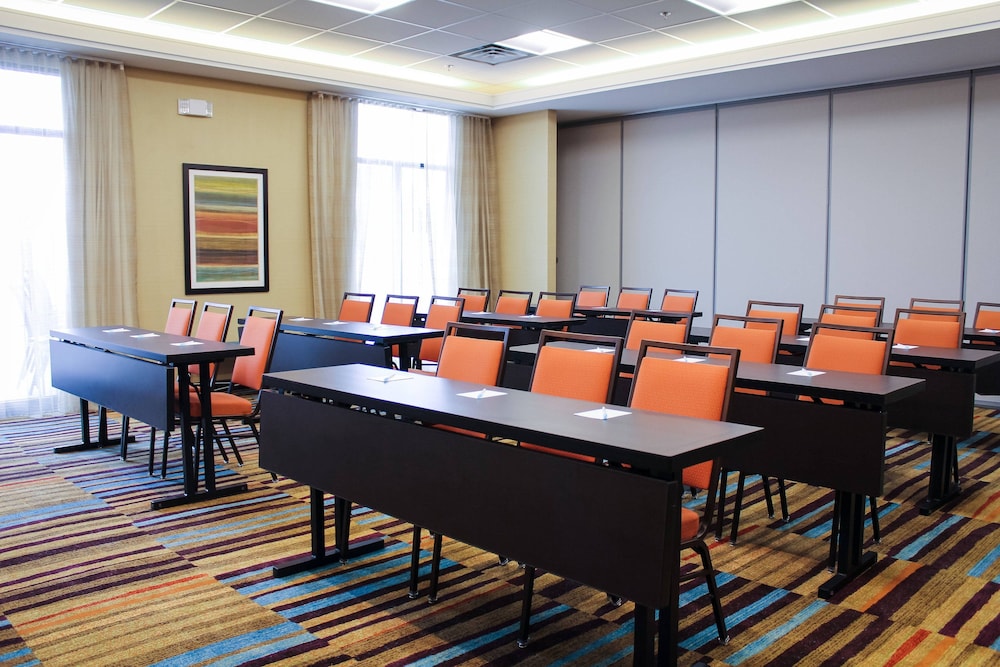 Fairfield Inn Suites By Marriott Denver Northeast Brighton 41/41