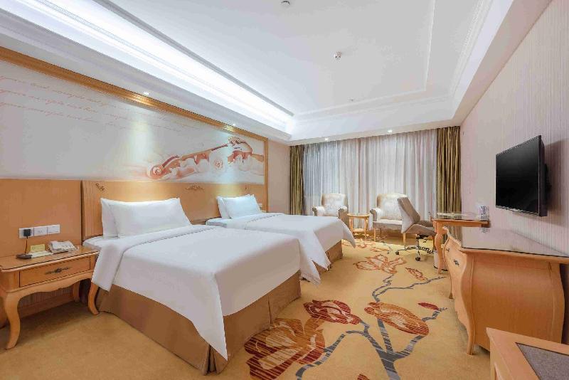 Superior, Twin Beds