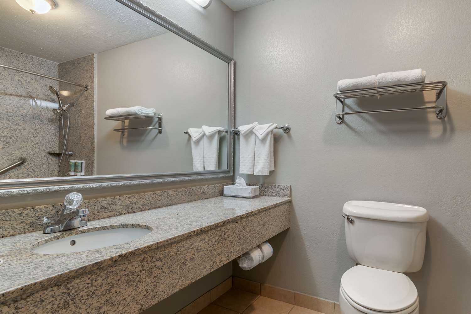 Best Western Auburn Opelika Inn 16/16