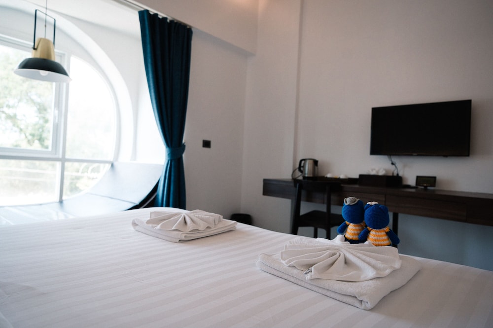 غرفة ديلوكس بسرير كينج، Bearpacker Patong Hostel 3/5