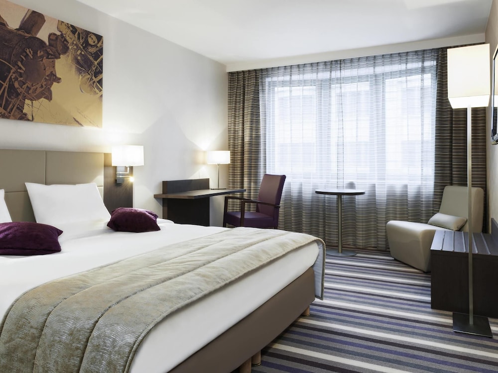 SUPERIOR, DOUBLE BED