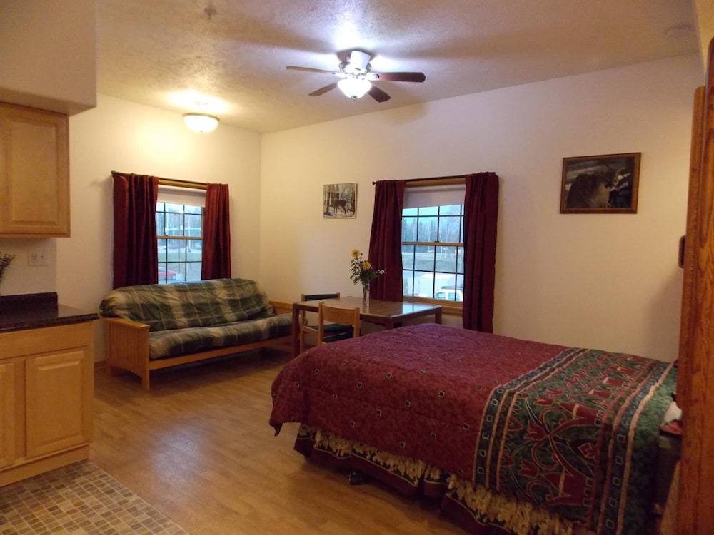 Fairbanks Extended Stay 18/50