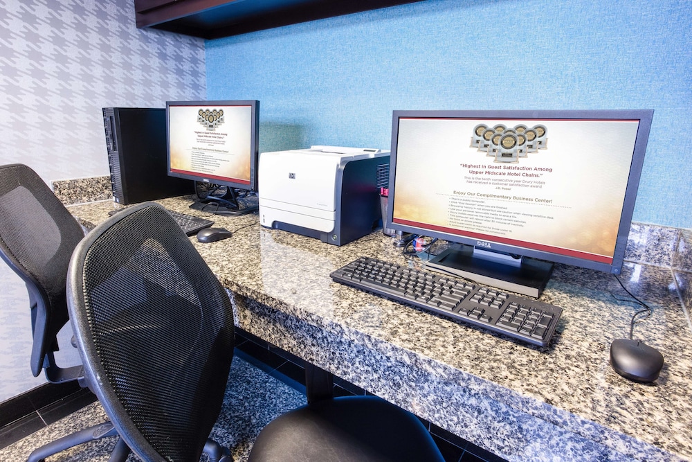 Drury Inn and Suites Kansas City Airport 30/33