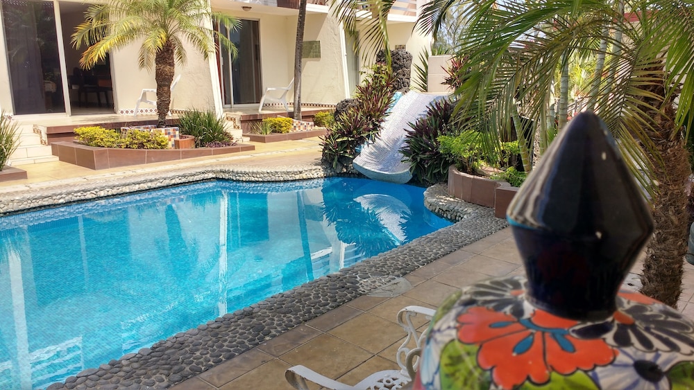 VF Villa Florencia Hotel 56/58