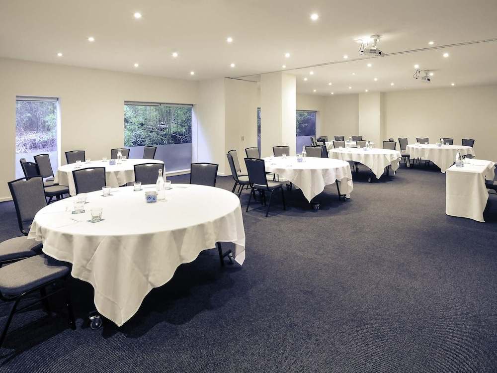 Mercure North Melbourne 50/63