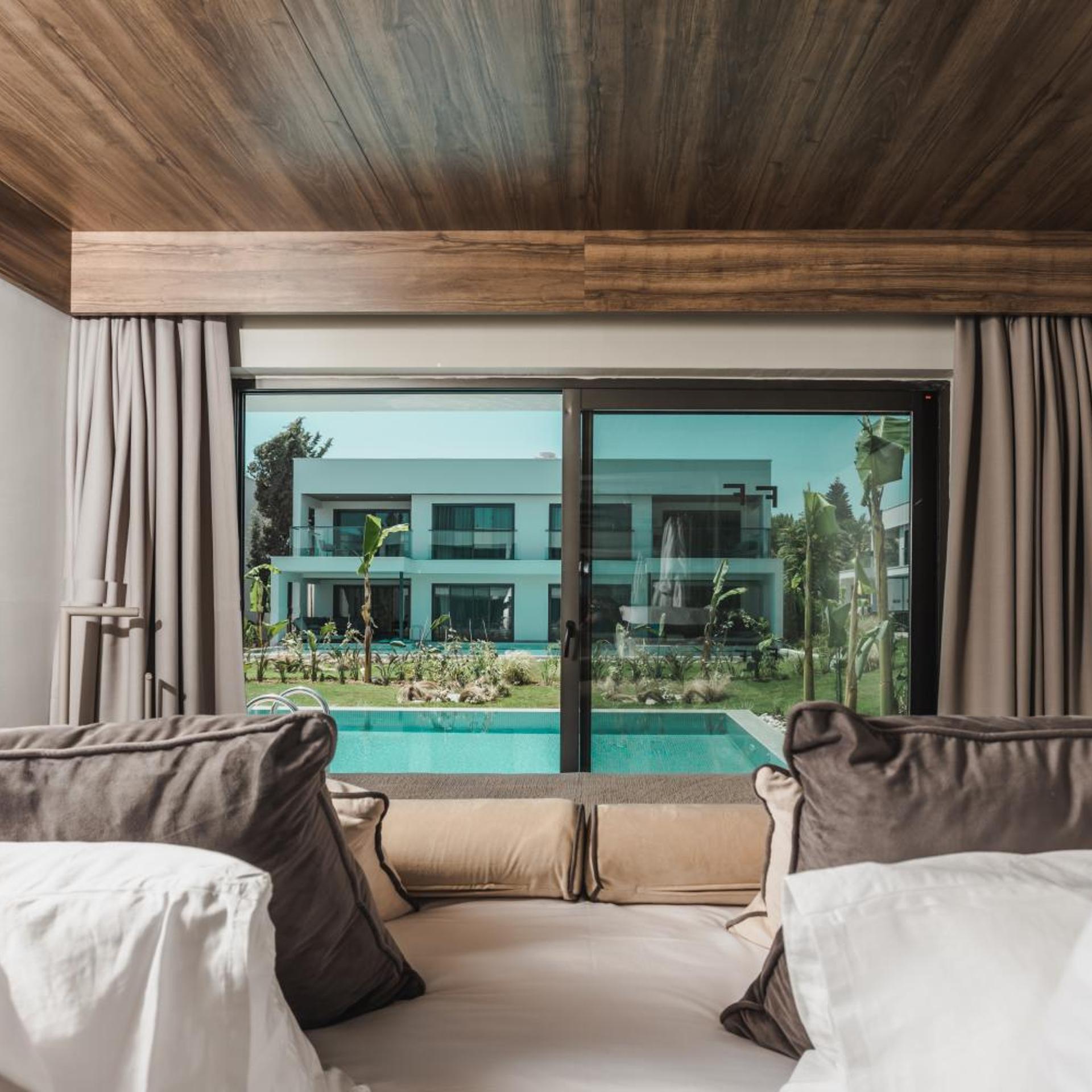 Swim Up, Family Suite, Land View، Hotel Paloma Finesse Side 3/7
