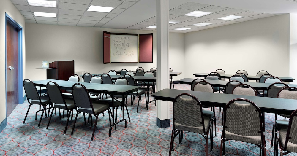 Hampton Inn Helen 39/42