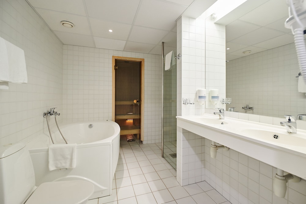 Ruutli Spa Hotel 17/70