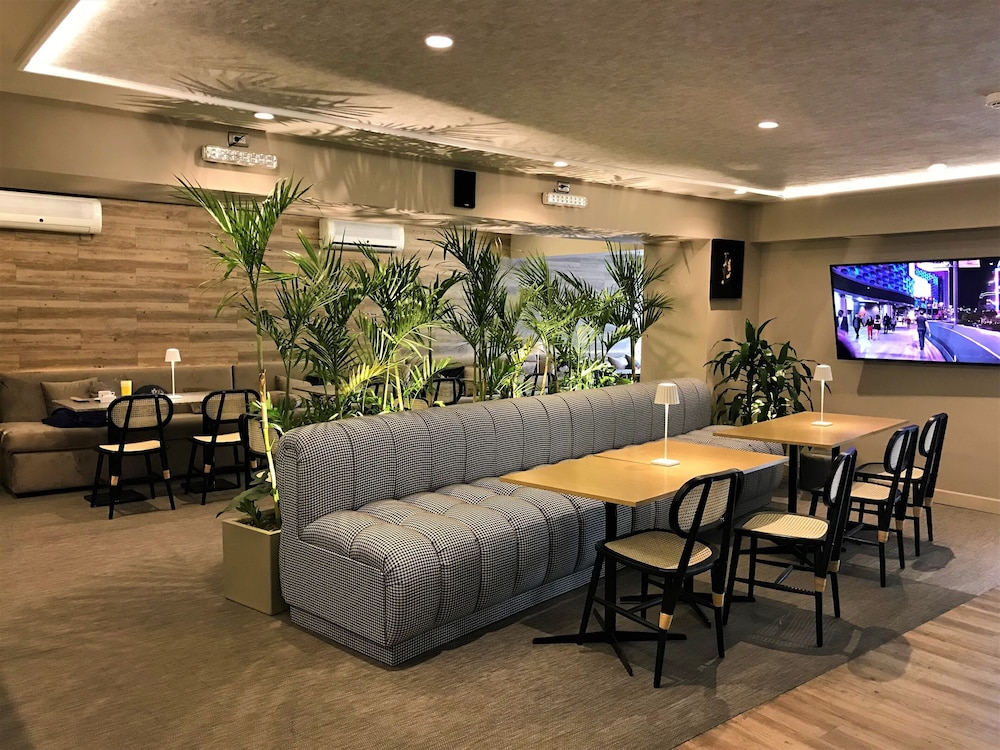 Arte Hotel Lima 24/50