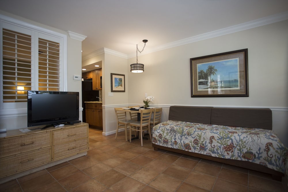 Vanderbilt Beach Resort 29/65