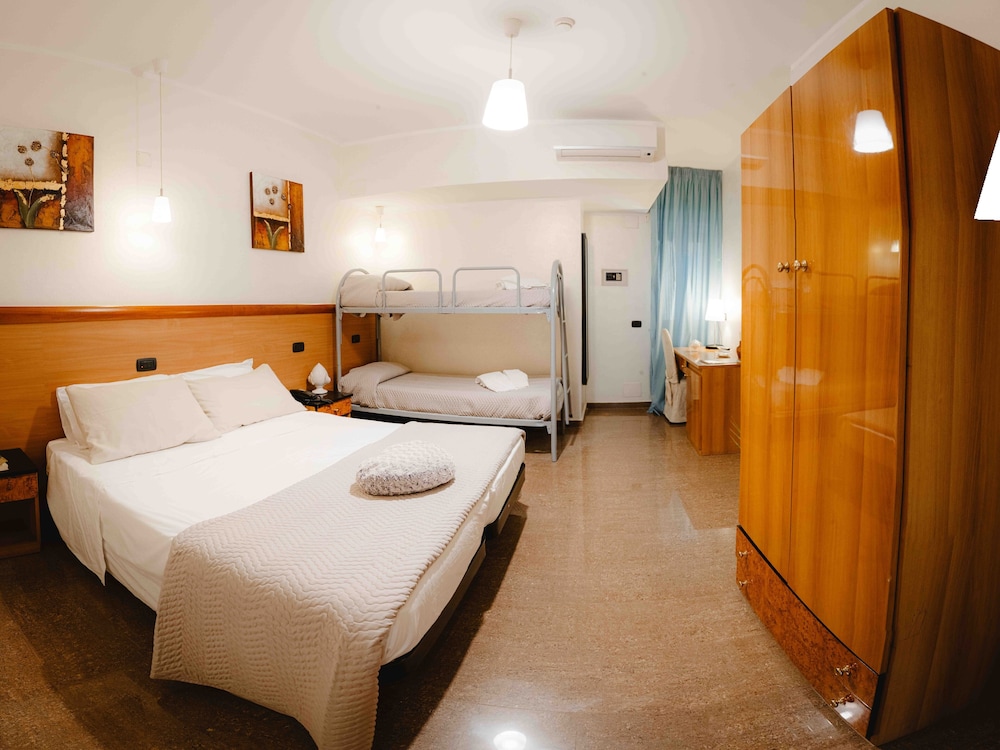 Hotel Accord Le Rose 12/50