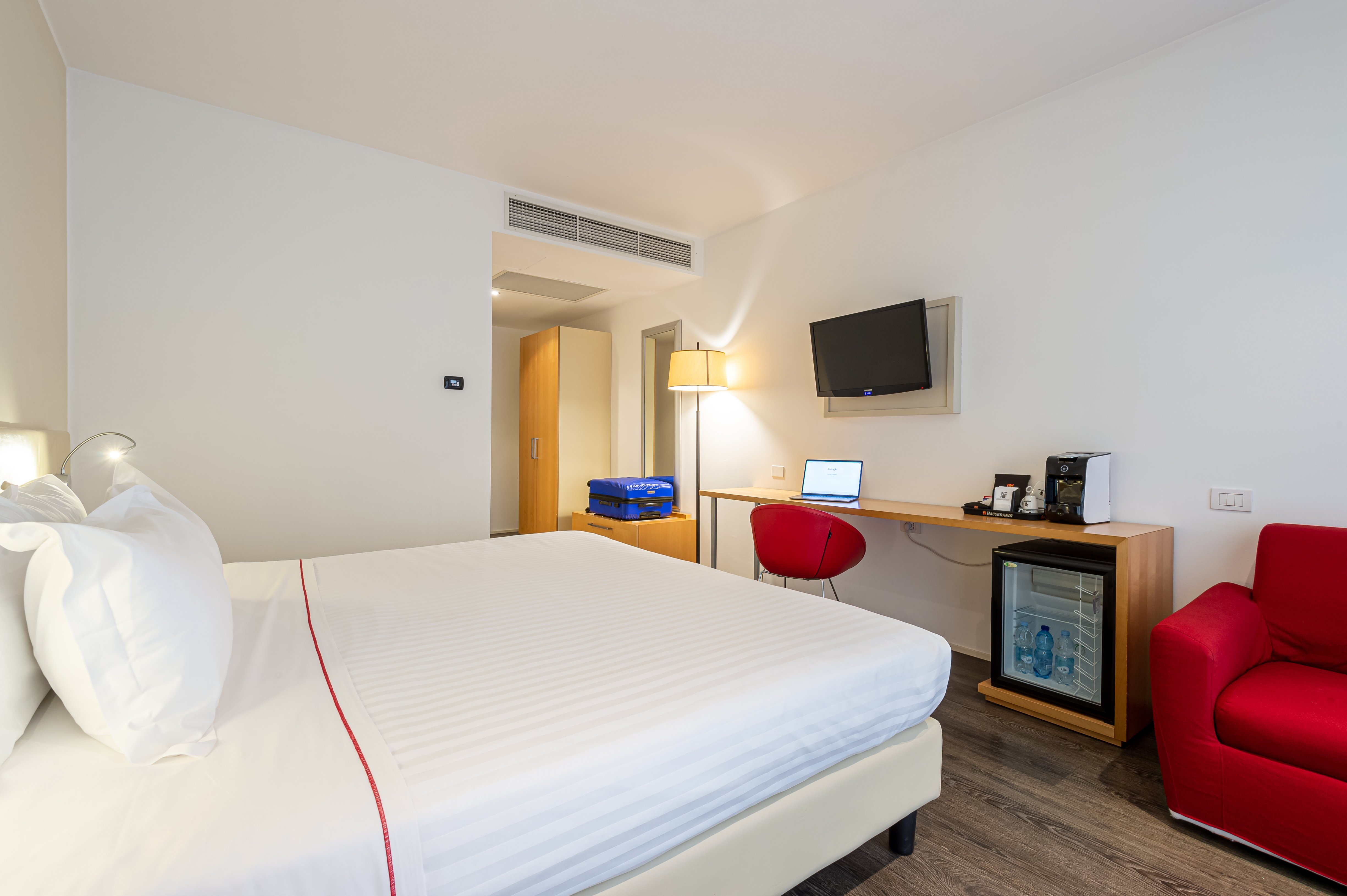 Relax, Double Bed