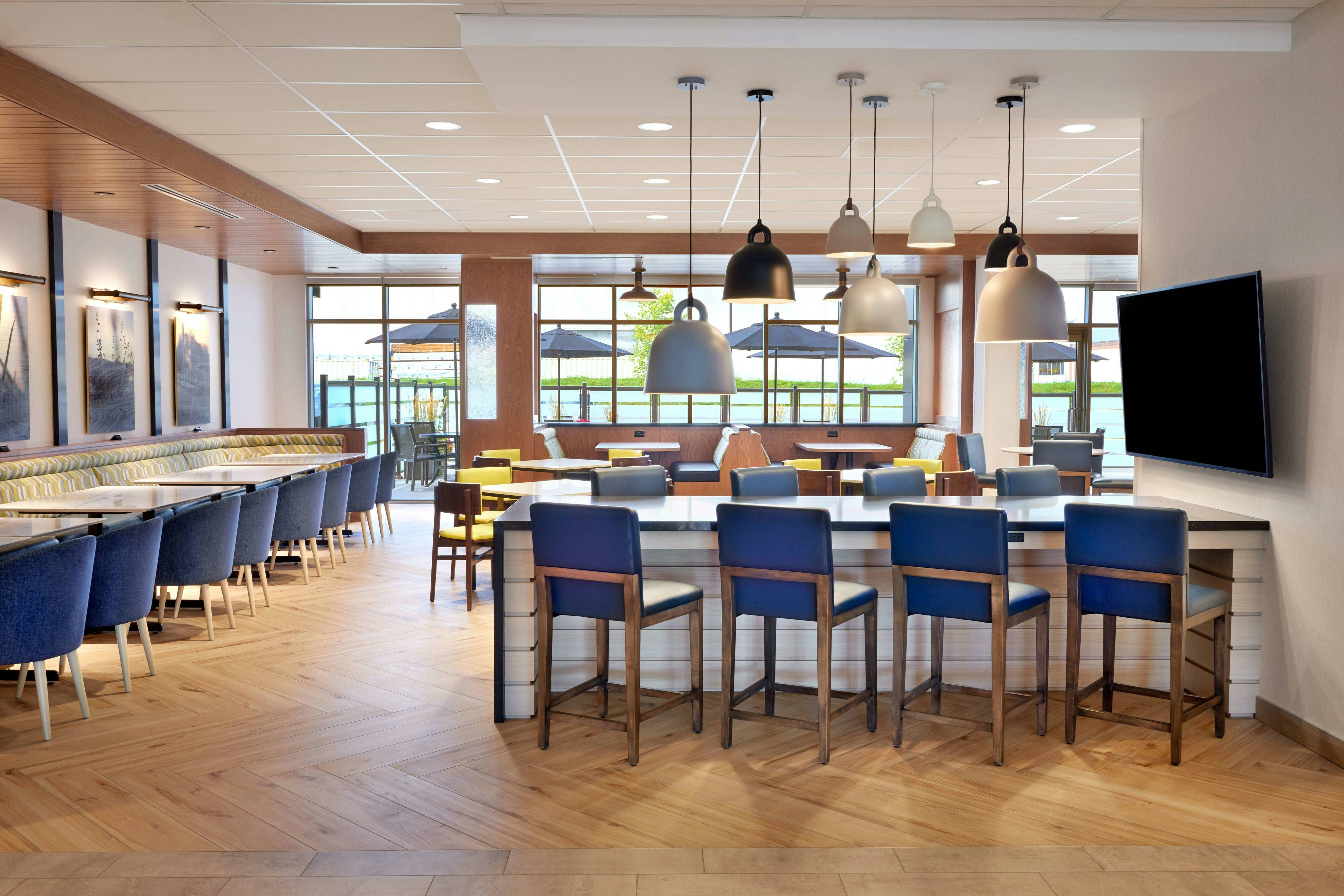 Fairfield Inn & Suites by Marriott Orillia 14/14