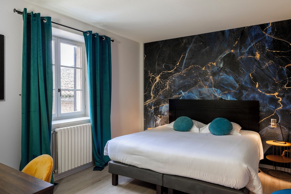 HOTEL SAINT-ROMAIN 23/58