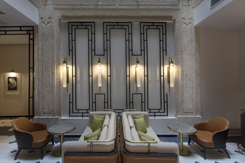 Mest Hotel 28/46