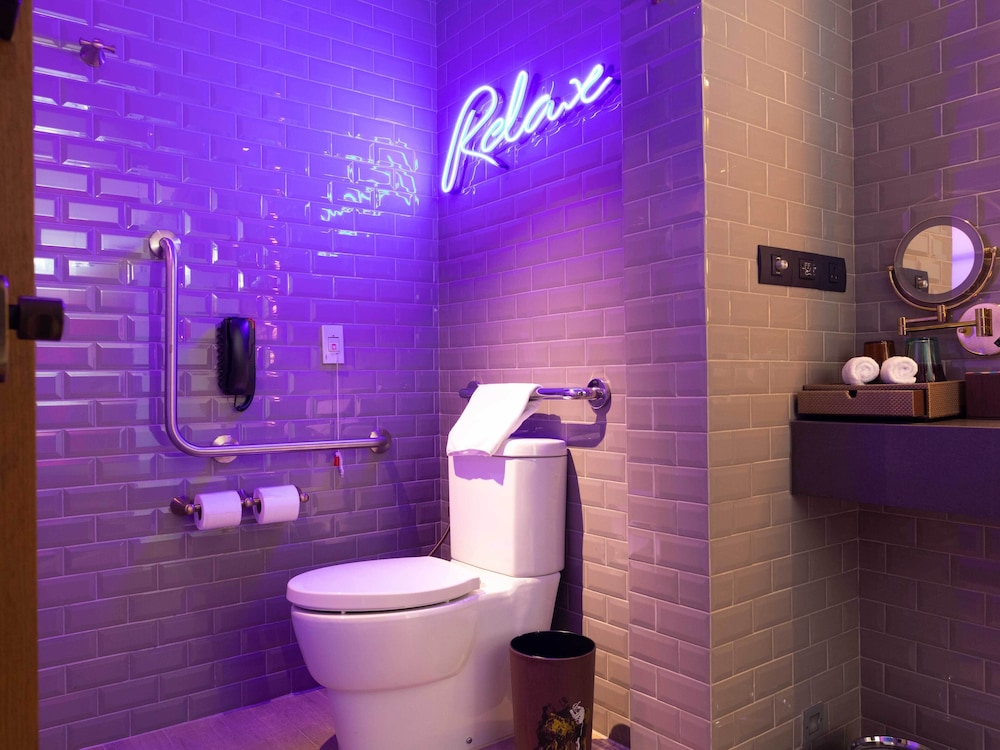 Hotel Indigo Phuket Patong 28/84