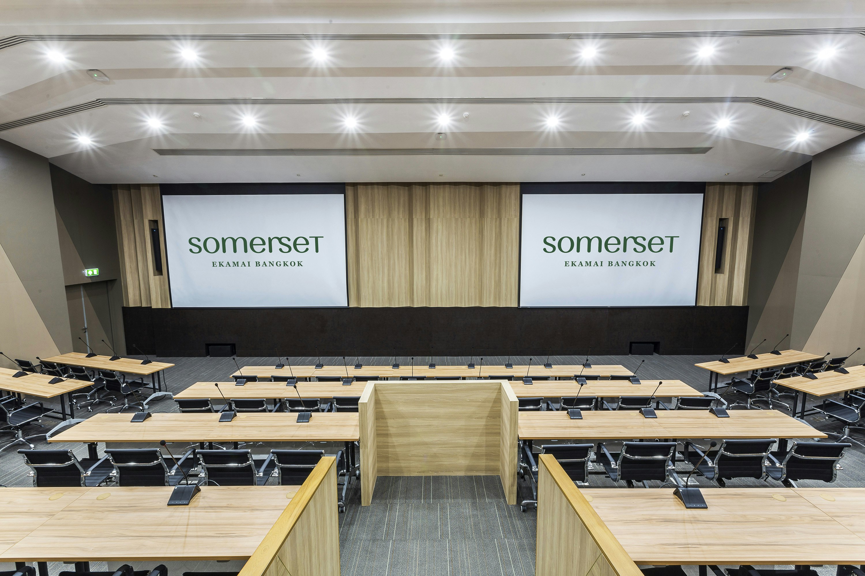 Somerset Ekamai Bangkok 62/74