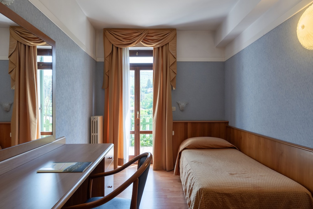 Park Hotel Jolanda 24/61