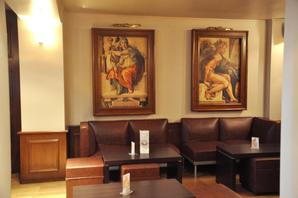 ATHENS CITY HOTEL 33/51