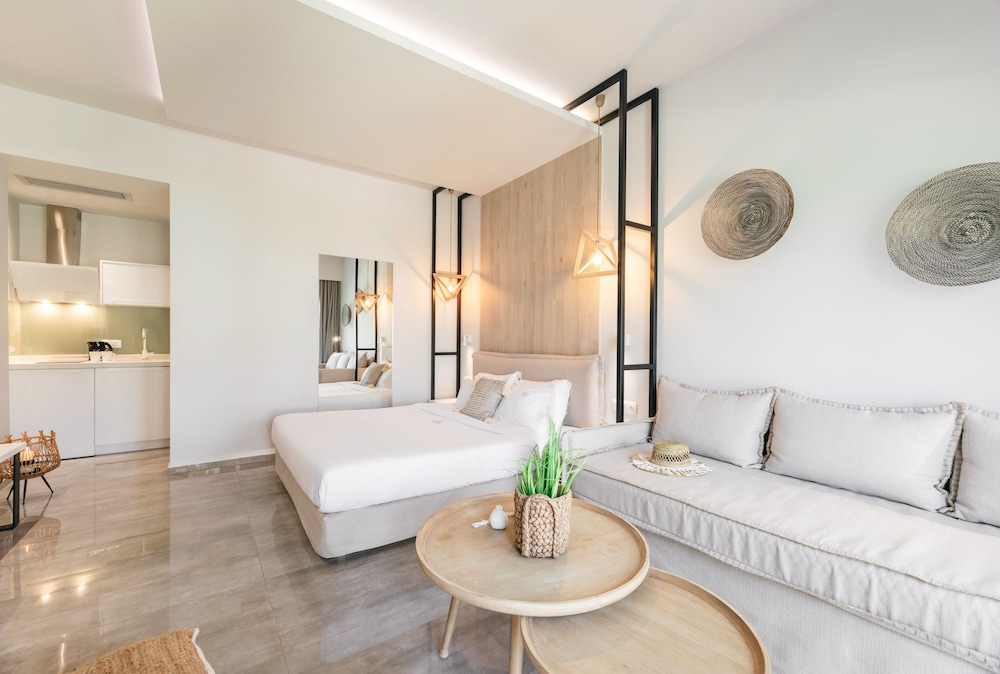Minthi Boutique Apartments 16/50