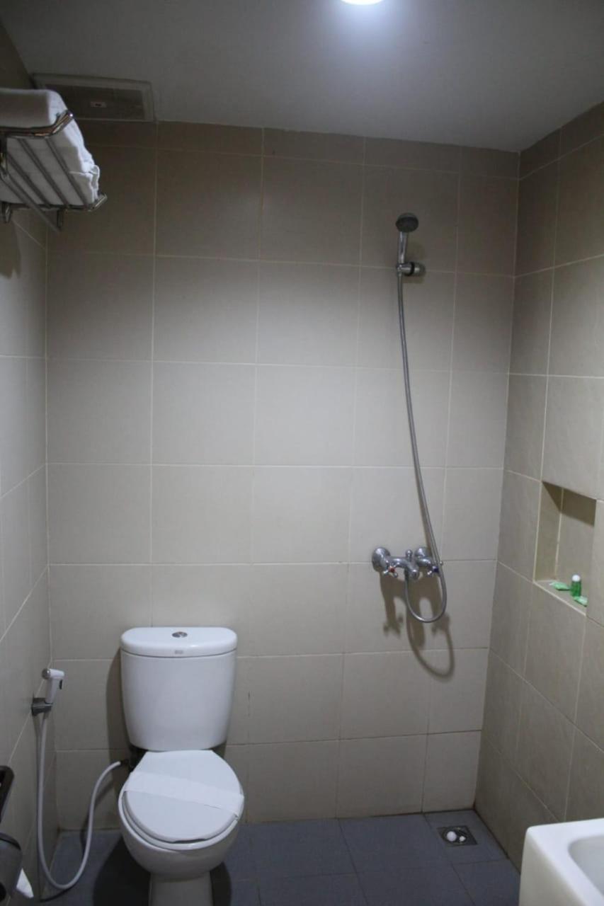 Hotel Grand Karawang Indah 48/50