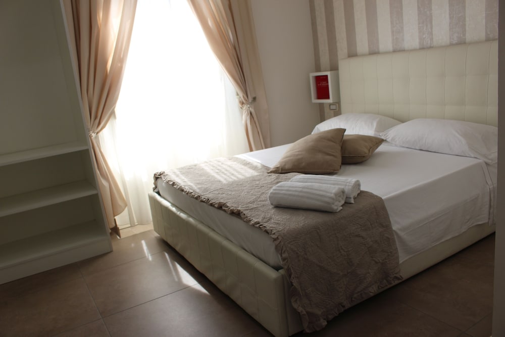 Philip Royal B&B 8/50