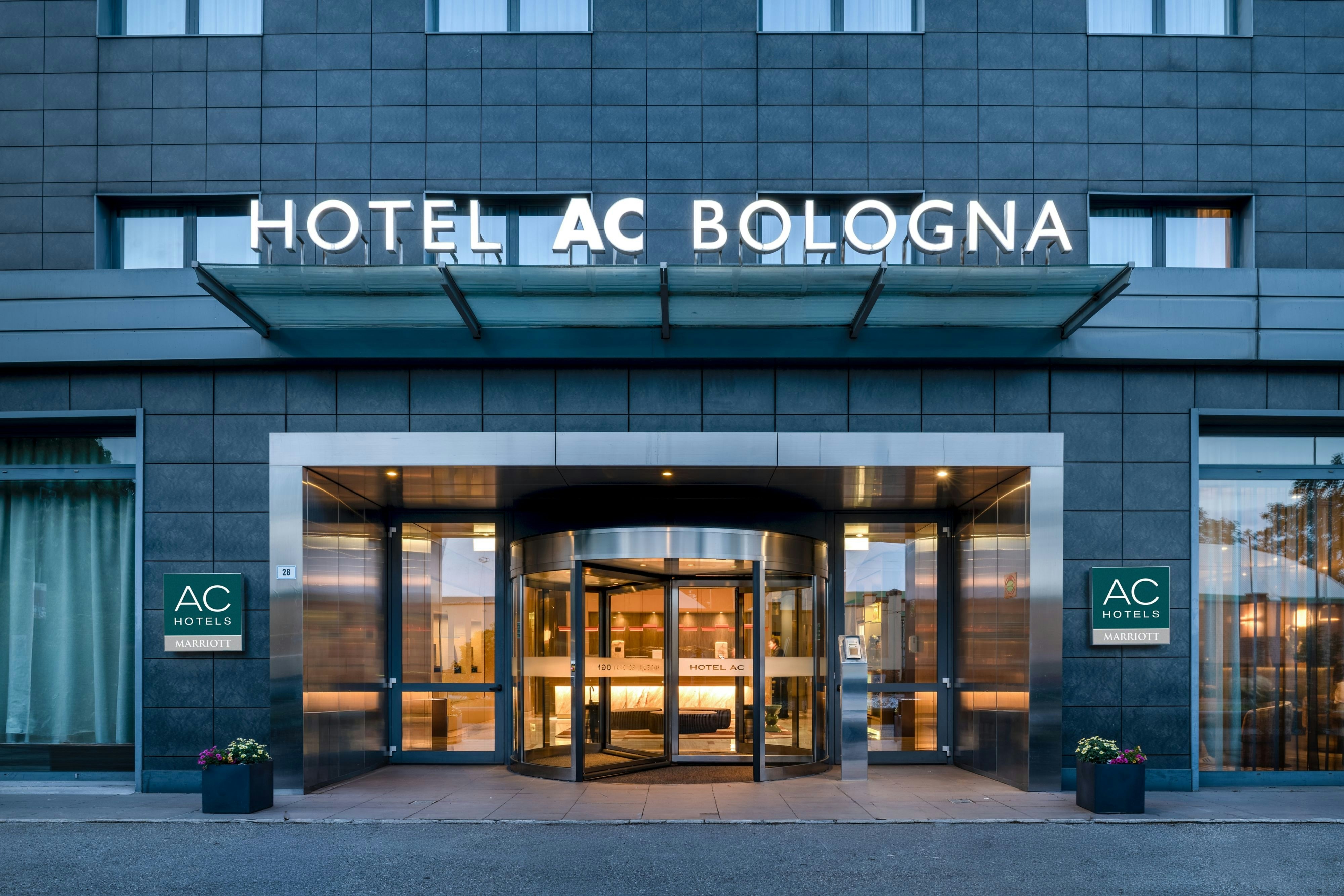 AC Hotel Bologna by Marriott 2/77
