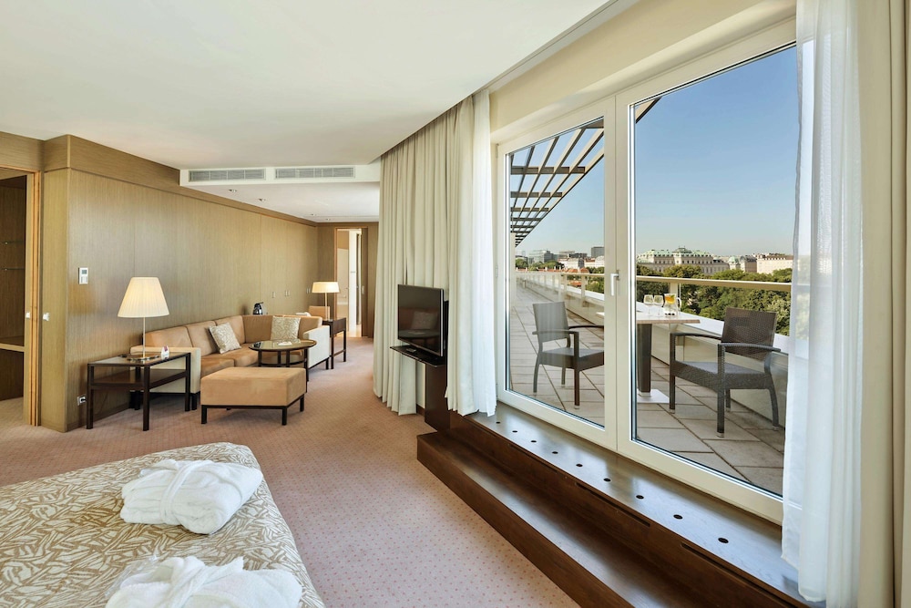 Austria Trend Hotel Savoyen 26/80