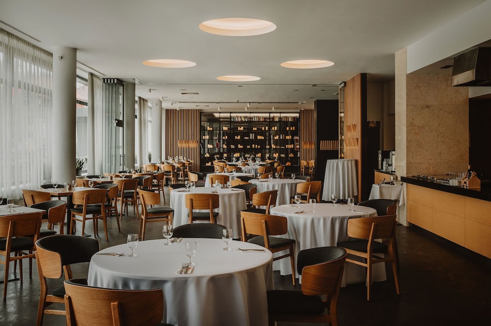 TURIEC HOTEL 32/54